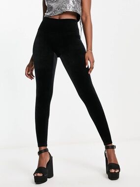 SPANX VELVET HIGH WAISTED LEGGING